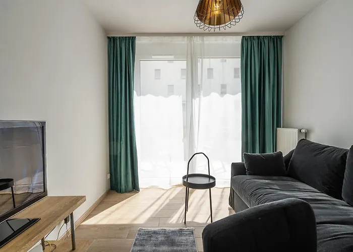 Rentplanet - Apartament Braniborska Apartman *