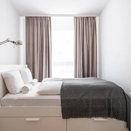 Апартаменты Rentplanet - Apartament Braniborska