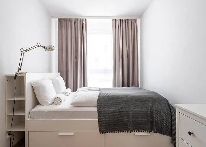 Apartment Rentplanet - Apartament Braniborska